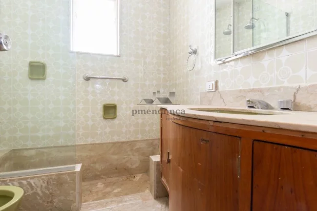 Imagem Apartamento Rua Rio de Janeiro, 3 quartos, 1 suite, 2 vagas, 220 m2