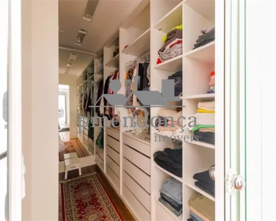 Imagem Excelente apartamento da construtora Paulo Mauro com 3 suítes e 4 vagas, 220m²