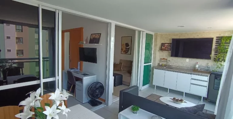 Imagem A 5ª Avenida Imóveis selecionou essa linda unidade de 1/4 sala, varanda gourmet, andar alto, vista mar, 49,00 m² Morro Ipiranga Top House R$650.000,00