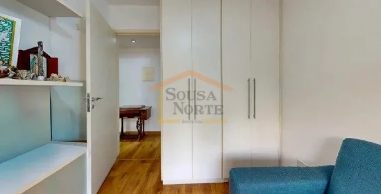 Imagem Apartamento à venda. Conta com 3 dormitórios, sendo 1 suite, 2 banheiros, ambientes amplos, bem il...