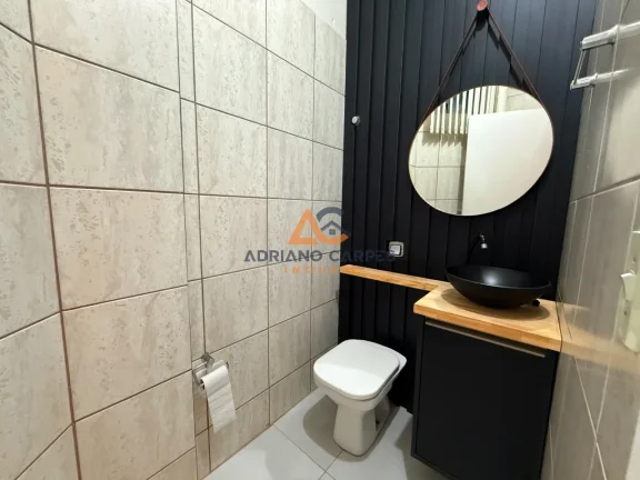 Imagem Aluguel Anual de sala comercial de esquina no Centro de Piçarras, Adriano Carpes Imóveis Aluga