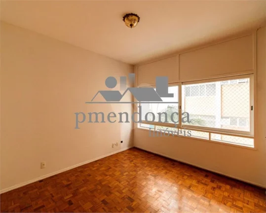 Imagem Apartamento em Higienópolis com 3 quartos, (1 suite) e 2 vagas, 210 m2