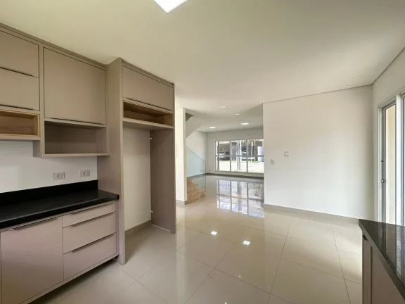 Foto do imóvel: Maravilhoso Sobrado em Condomínio na Melhor Região de Campo Grande!