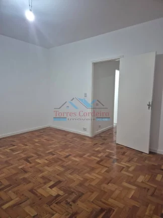 Imagem Sobrado á Venda - 2 dormitórios - 2 vagas - Estação São Paulo Morumbi