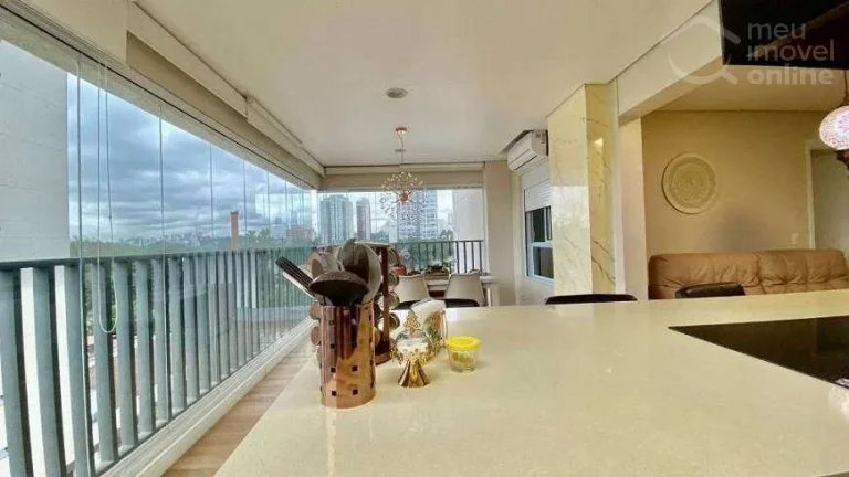 Imagem Apartamento com 192m2, 4 quartos (2 suítes), 4 vagas, 2 depósitos a venda em Pinheiros, São Paulo