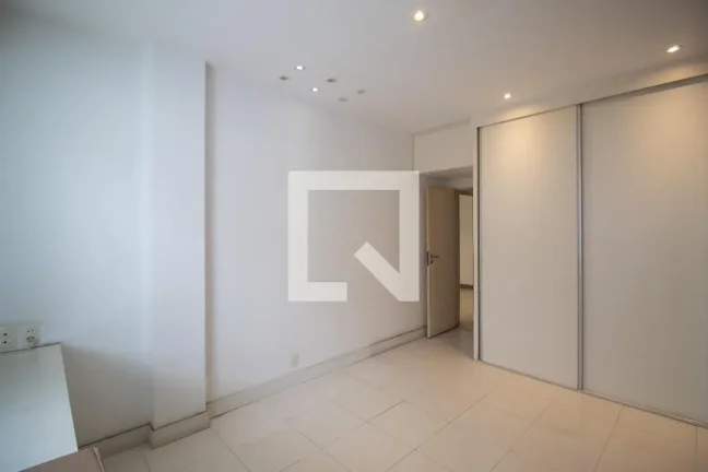 Imagem Apartamento à Venda - Copacabana, 3 Quartos, 210 m2