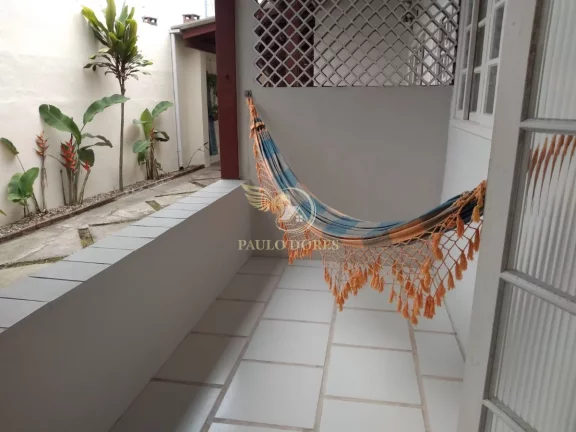 Imagem CASA COMERCIAL Á 300 METROS DA AV. IPEROIG NO CENTRO DE UBATUBA-SP
