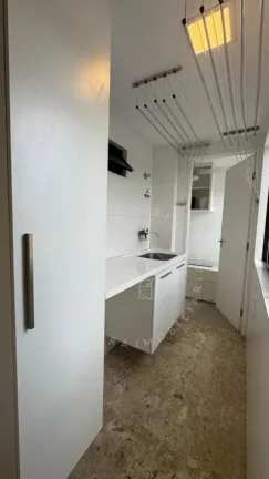 Imagem Lindo apartamento reformado na Zona Norte!