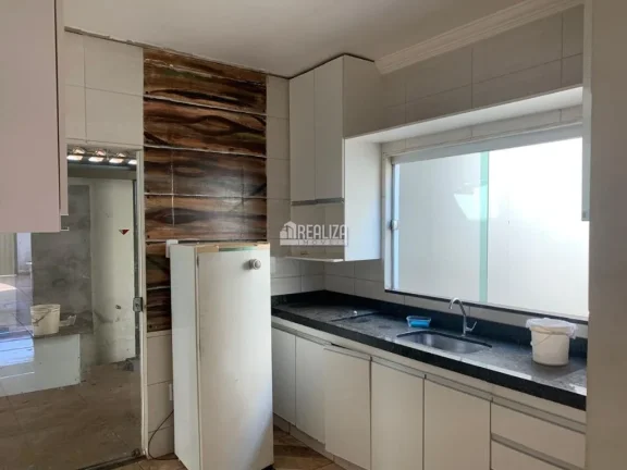 Imagem Casa com 2 dormitórios e área de lazer no bairro Residencial Guilherme Borges de Oliveira