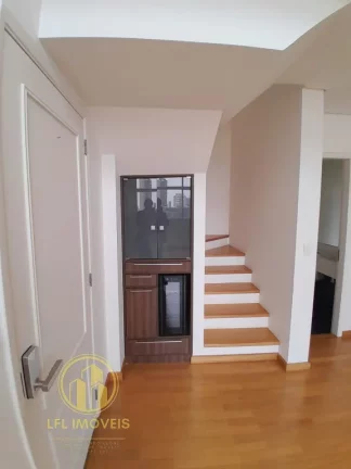 Imagem Duplex de 157 m², com 3 suítes e 4 vagas. Cerqueira Cesar / Pinheiros