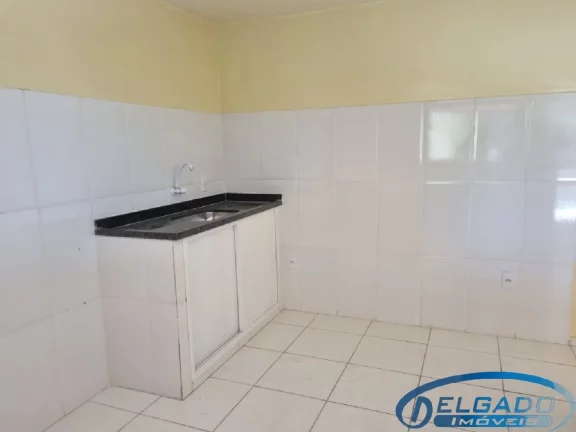Imagem DELGADO aluga CASA em Itaboraí-RJ, Bairro Ampliação: 1 quarto, 1 sala, 1 banheiro