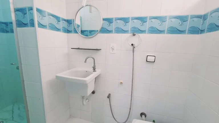Imagem Kitnet com 1 dormitório à venda, 28 m² por R$ 405.000,00 - Pitangueiras - Guarujá/SP