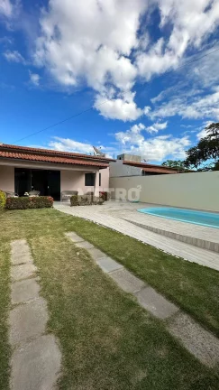 Imagem Venda, Casa, Bairro São José, 3 4, sendo um suíte, piscina, garagem 2 3 carros.