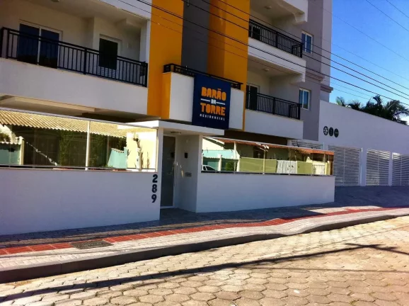 Imagem Apartamento com 2 dormitórios sendo 1 suíte e 1 vaga de garagem no bairro Dom Bosco em Itajaí/SC