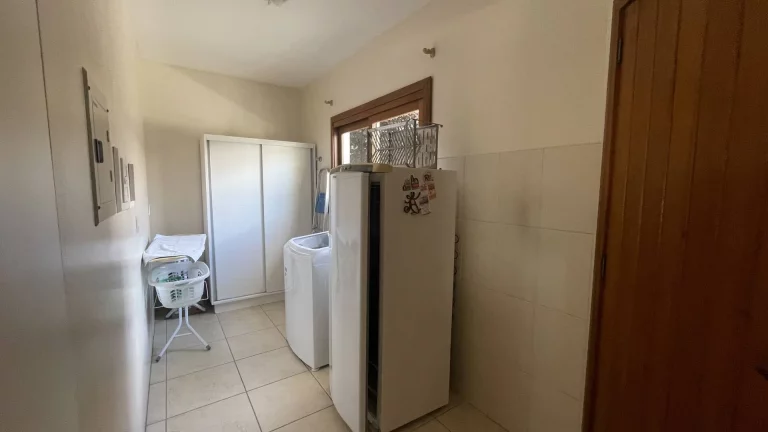 Imagem Casa com 4 Dormitórios para Temporada em Jurerê Internacional – Próxima ao