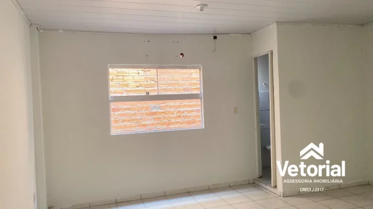 Imagem Sala Comercial no Centro da Cidade, aluguel agora e implante sua empresa em excelente endereço. 45 m²