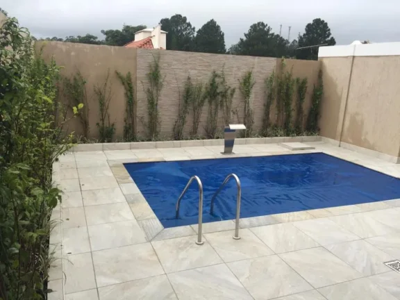 Imagem Casa no Res. Morada dos Pinheiros - 340m²