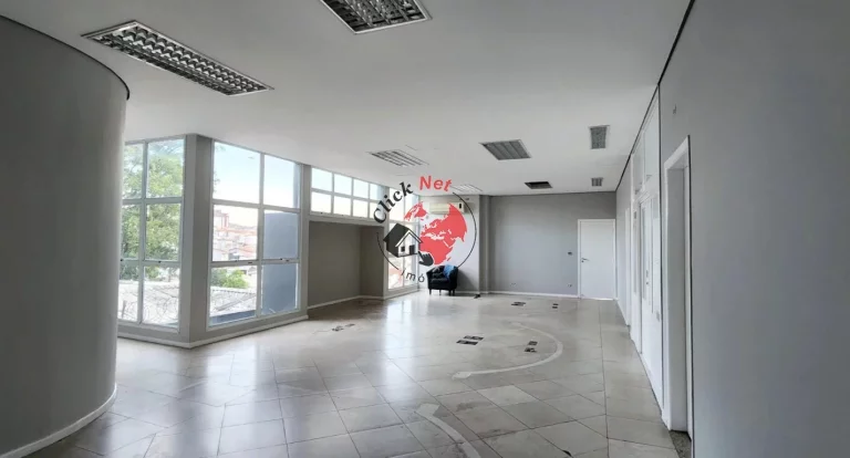 Imagem Prédio Comercial no bairro Santa Terezinha, 1.300 metros
