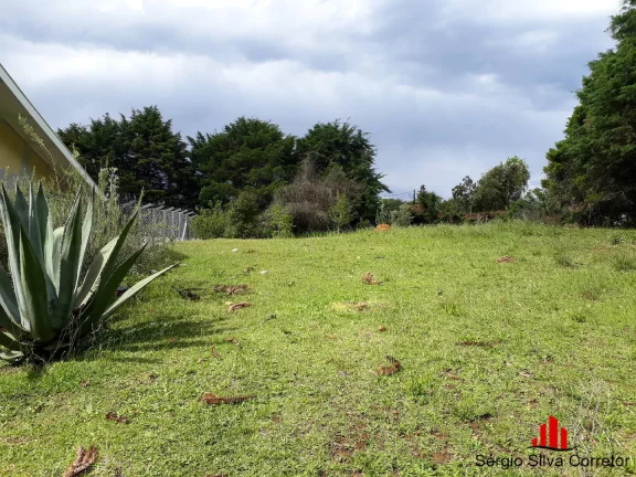 Imagem Terreno a Venda por R$ 350.000,00 no Vale Encantado em Campos do Jordão.