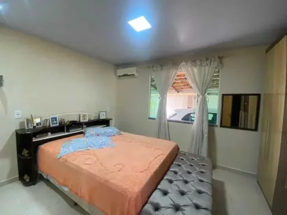 Imagem Casa com 3 dormitórios sendo 1 suíte e 3 vagas de garagem no Centro de Porto Belo