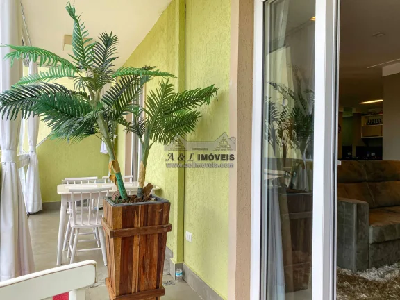 Imagem Apartamento à venda em Campos do Jordão - Com 3 dormitórios