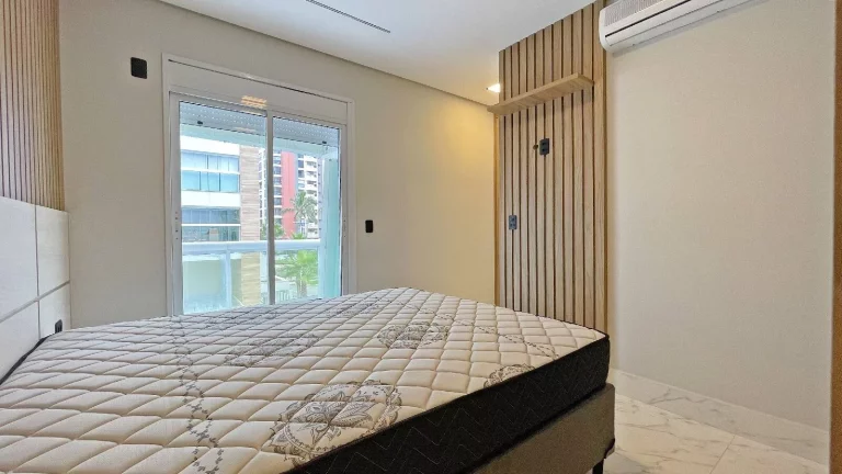 Imagem Apartamento com 3 dormitórios à venda, 153 m por R$ 3.980.000,00 - Riviera