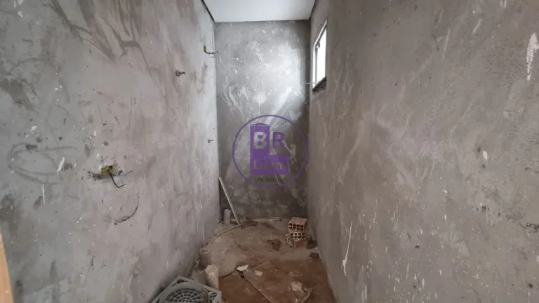 Imagem Casa Nova à Venda na zona leste em Londrina