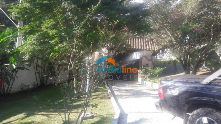 Imagem Chácara 2.200m² com 2 dormitórios 1 suíte, 5 vagas à venda por R$ 900.000 - Recreio Primavera - Itapecerica da Serra/SP