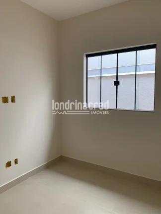 Imagem Casa à venda com 3 Quartos, sendo 1 Suite, 128.48M², Coliseu, Londrina - PR, 1 vaga, 2 banheiros, nova