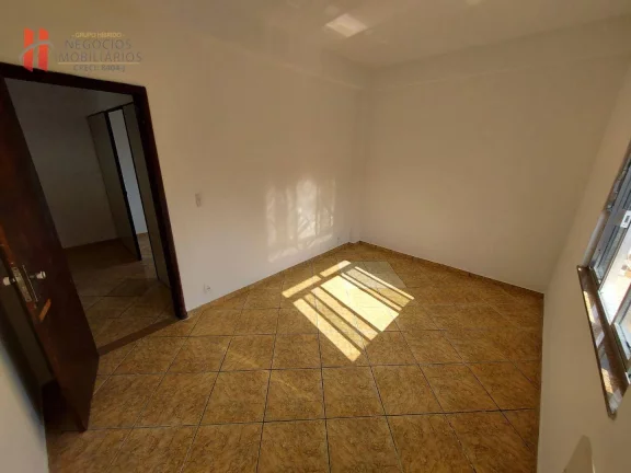Imagem EXCELENTE apartamento com 107m² com VISTA LIVRE no Jardim 25 de Agosto.