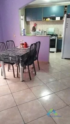 Imagem DIADEMA Sobrado 188M², 3 dormitórios, 2 vagas com ótima localização e valor !!!
