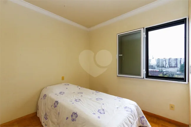 Imagem Apartamento à venda com 3 quartos, sendo 2 suítes, no condomínio Villaggio de Bologna, São Paulo - SP