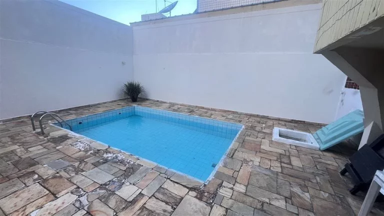 Imagem APARTAMENTO COM 750 m² - GUILHERMINA - PRAIA GRANDE SP