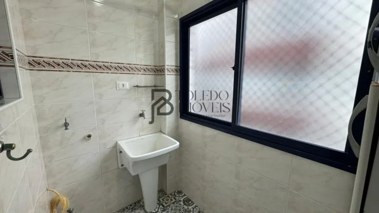 Imagem Apartamento 02 dormitórios com 01 suíte, vista mar, frente rua e sol da manhã - Ocian/PG
