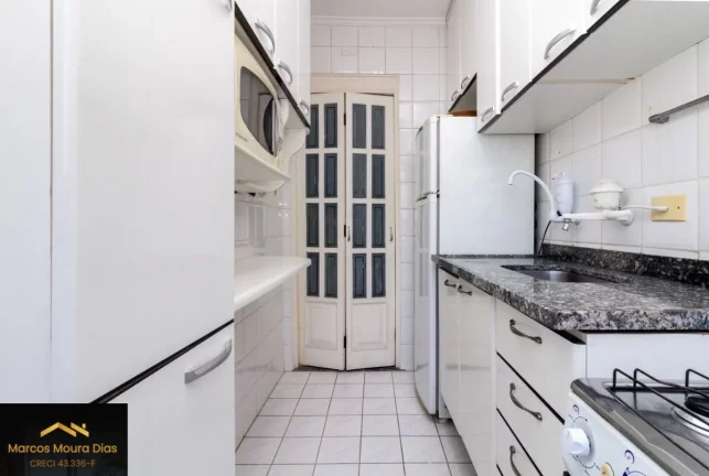 Imagem Apartamento Pompéia andar Alto próximo Hospital São Camilo 42 m², 1 Dormitório e 1 Vaga de Garagem. Condomínio com Lazer