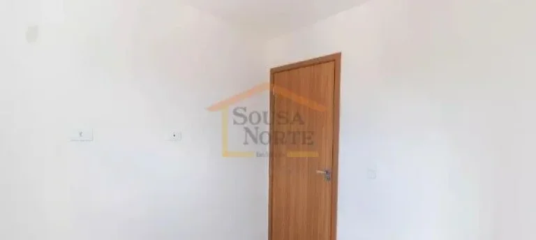 Imagem Apartamento aconchegante à venda na Água Fria, 2 dormitórios, 1 banheiro, varanda, área de servi...