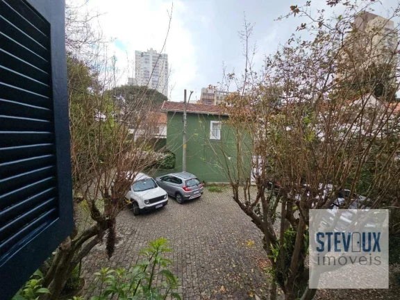 Imagem Casa de Vila reformada e muito ensolarada na Vila Olímpia