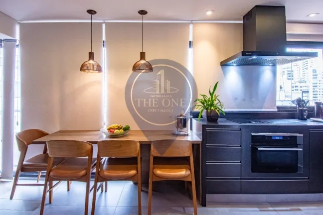 Imagem Apartamento à venda na Vila Mariana, São Paulo-SP: 1 quarto, 2 salas, 2 banheiros, 2 vagas e 69m²! Confira já!
