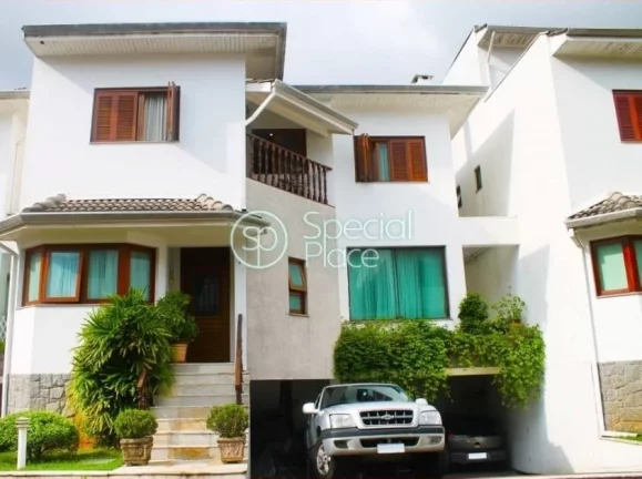 Imagem Casa de condomínio de alto padrão com 4 Suites com armários, escritório, Varanda, Living 2 ambie...