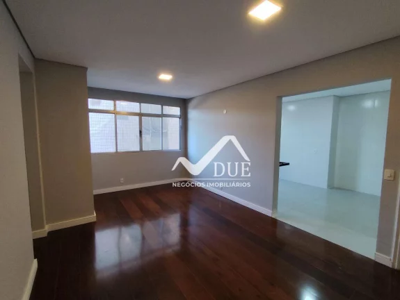 Imagem Apartamento com 2 dormitórios e dependencia completa de empregada, vaga d garagem demarcada à venda, 90 m² por R$ 470.000 - Campo Grande - Santos/SP