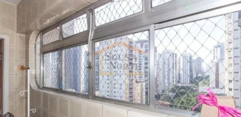 Imagem Apartamento espaçoso com 140 m² de área útil, ideal para quem busca conforto no dia a dia. Conta...