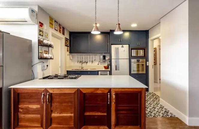 Imagem Apartamento mobiliado com 3 suítes e 3 vagas no centro de Balneário Camboriú