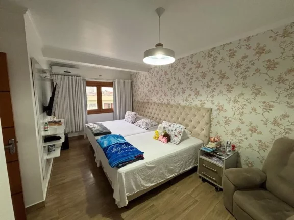 Imagem Sobrado com 3 dormitórios, 287 m² - venda por R$ 1.500.000,00 ou aluguel por R$ 6.186,48/mês - Centro - Poá/SP