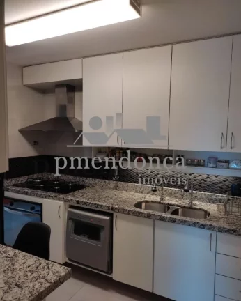 Imagem Apartamento a venda na Vila Madalena com 3 suítes e 3 vagas, 130m²