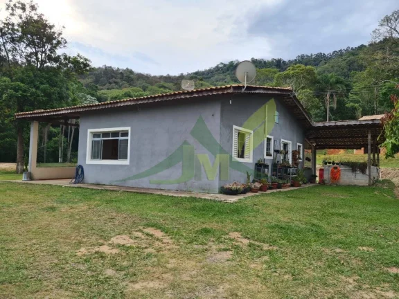 Imagem Oportunidade em Sítio à Venda em Piracaia com 30.000m²