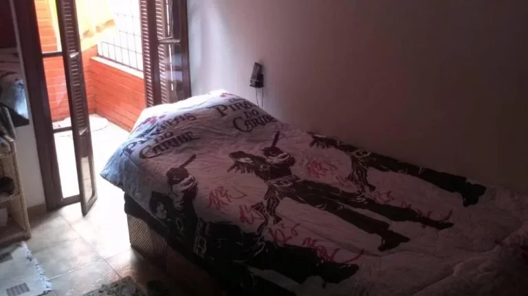 Imagem VENDO OU TROCO LINDA CASA NO PLANALTO PAULISTA