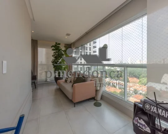Imagem Apartamento na Água Branca com 03 suítes e 04 vagas, 176m².