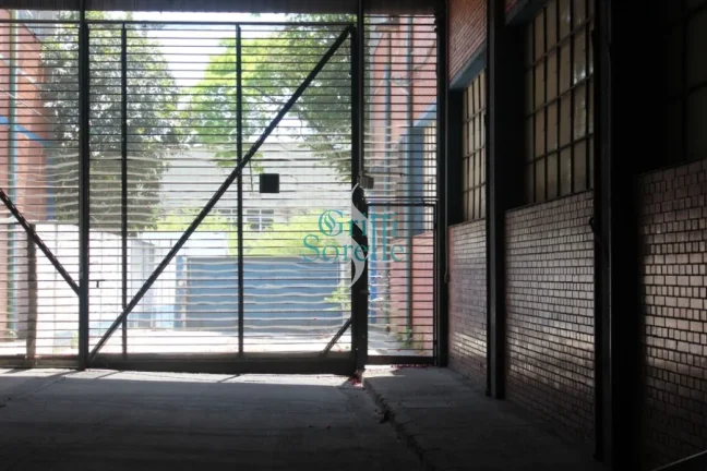 Imagem Galpão/Prédio Comercial para alugar em Osasco - São Paulo/SP.