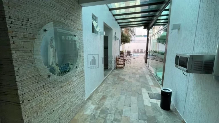 Imagem Apartamento com 03 dormitórios à venda no Centro de Balneário Camboriú/SC