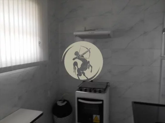 Imagem EXCELENTE TOTALMENTE REFORMADO E MOBILIADO, SEM GARAGEM MAS TEM PARA ALUGAR NO PRÉDIO
